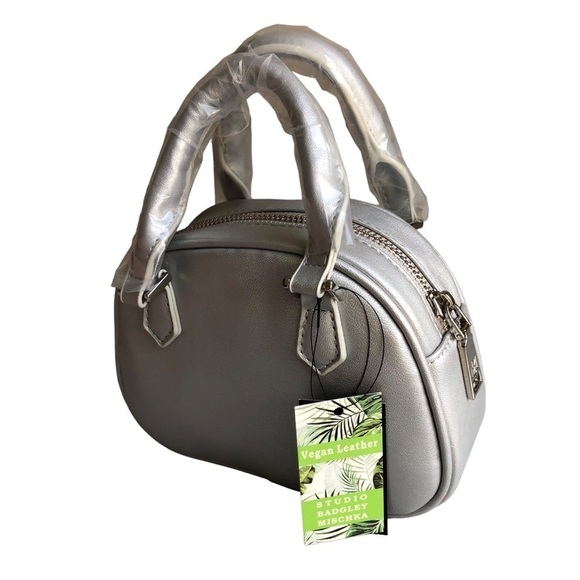 Badgley Mischka Crossbody Dome Metallic Gray Studded - Picture 5 of 5